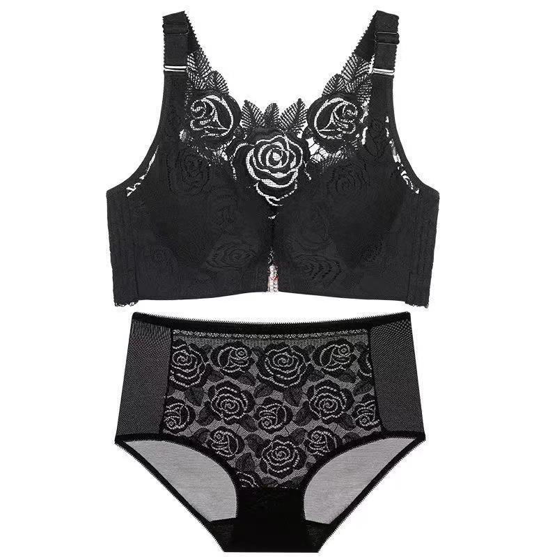 Ensemble soutien-gorge et culotte Lisade noir avec décolleté en V, motifs de roses en dentelle et culotte taille haute