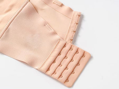 Fermeture à plusieurs rangées d'agrafes du soutien-gorge bandeau Lancy couleur chair